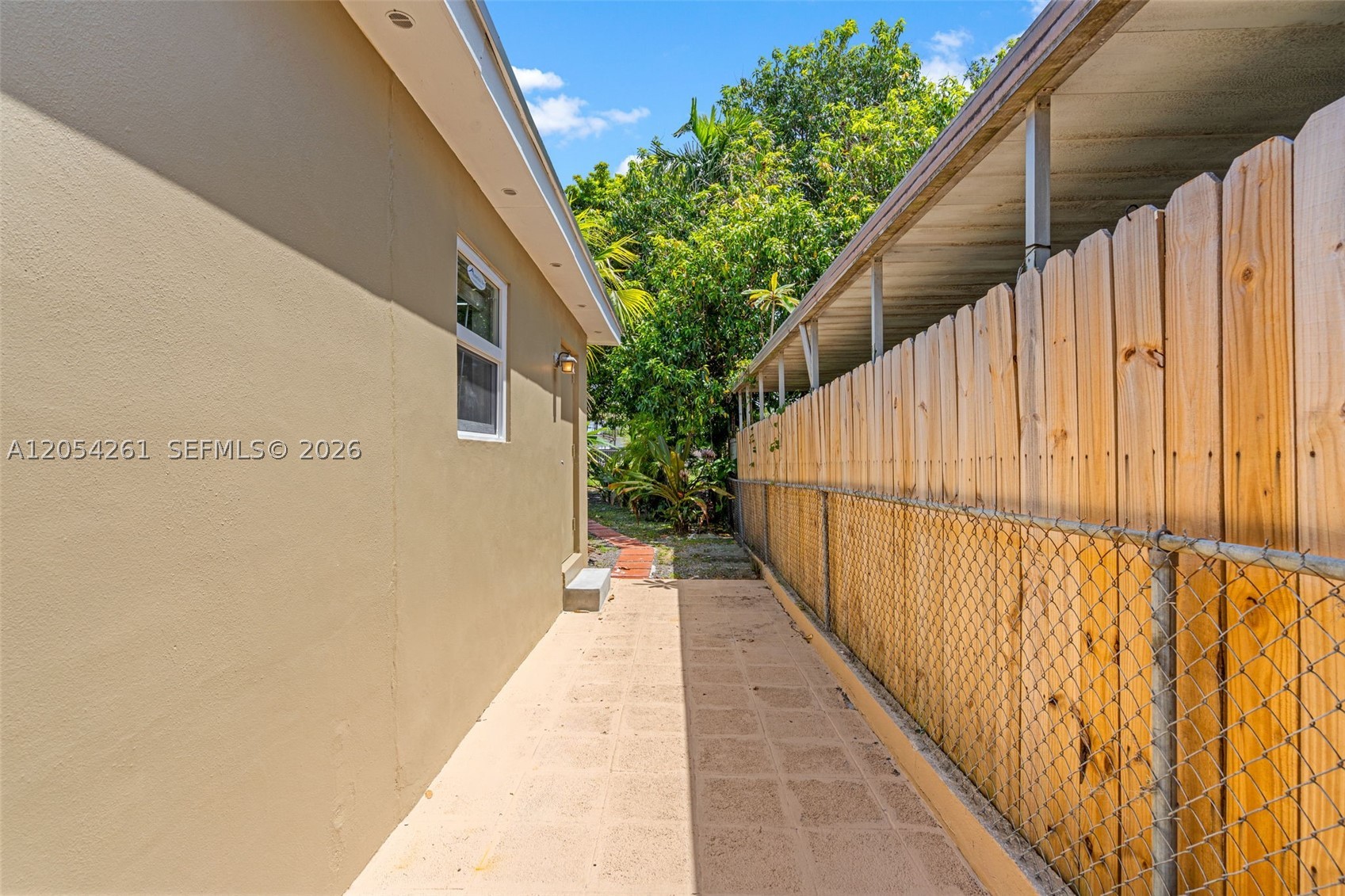 HIALEAH 14 ADDN - Residential