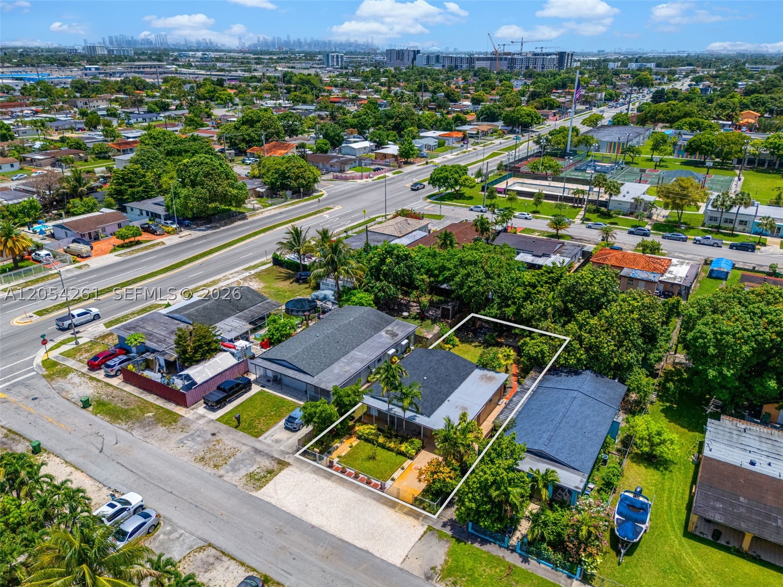HIALEAH 14 ADDN - Residential