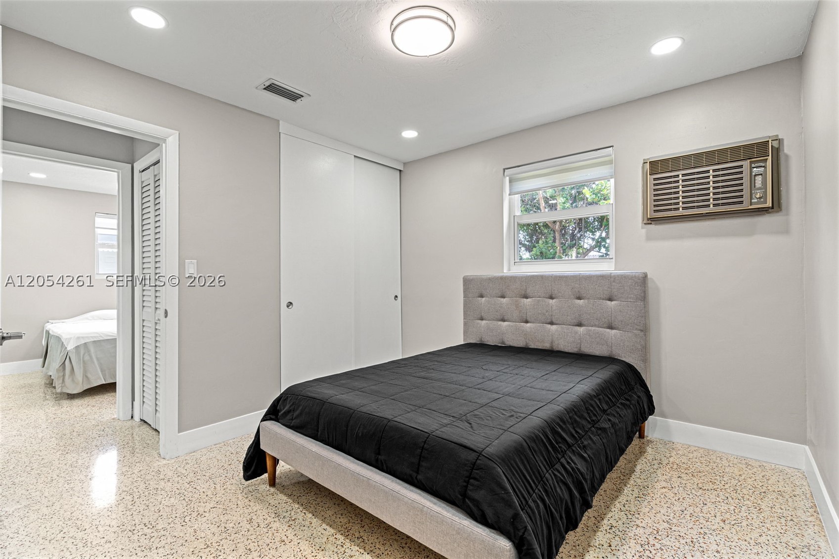 HIALEAH 14 ADDN - Residential