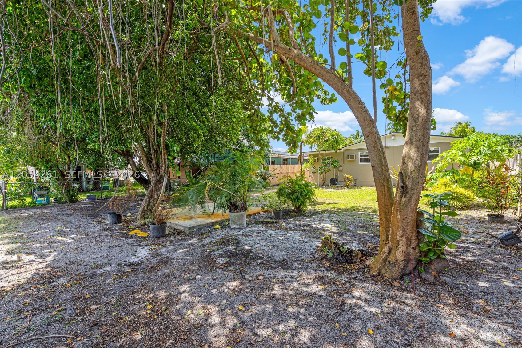 HIALEAH 14 ADDN - Residential