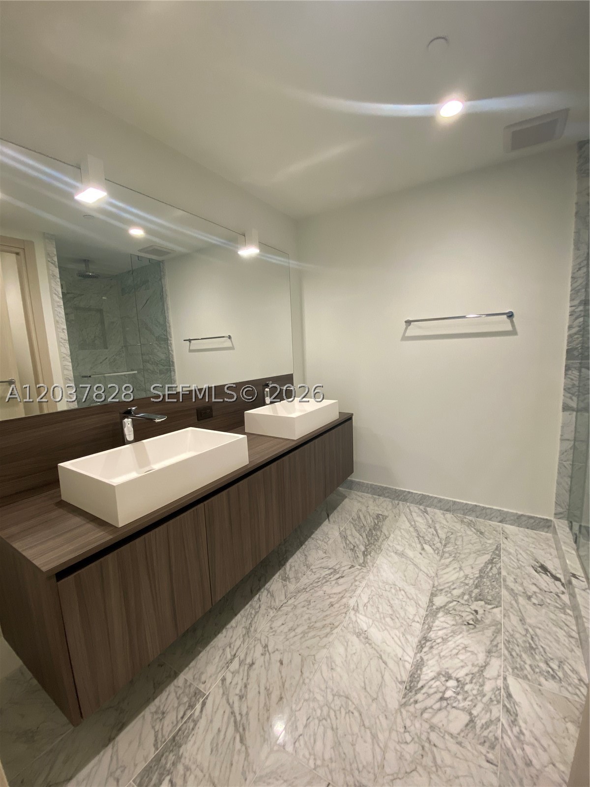 Brickell Flatiron - Residential Lease