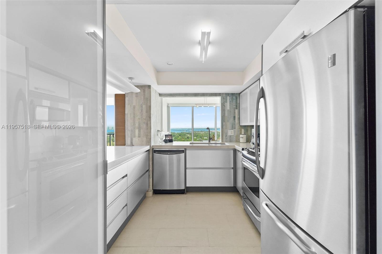 MIRASOL OCEAN TOWERS CONDO - Residential