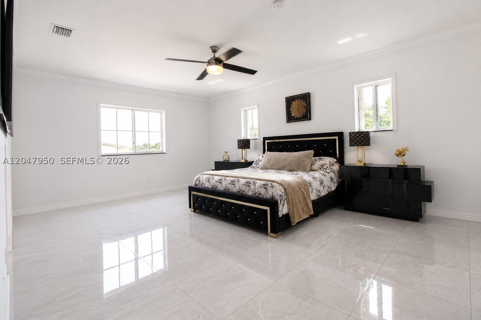 CRISTYS HOMES - Residential