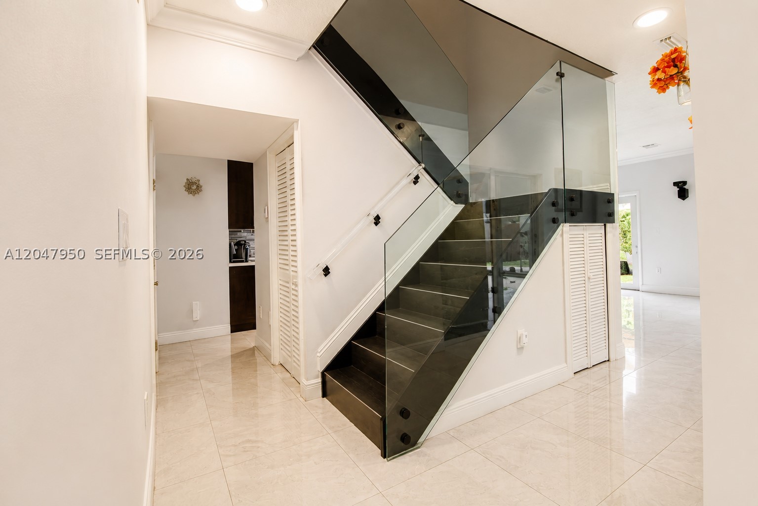 CRISTYS HOMES - Residential