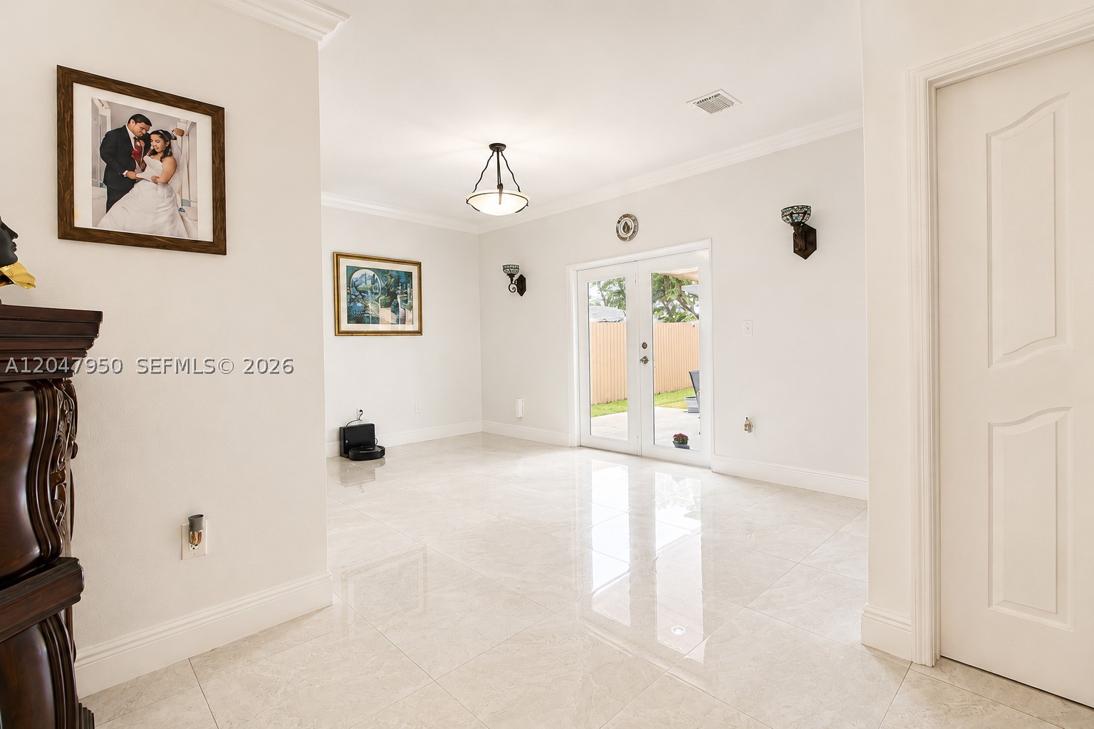 CRISTYS HOMES - Residential