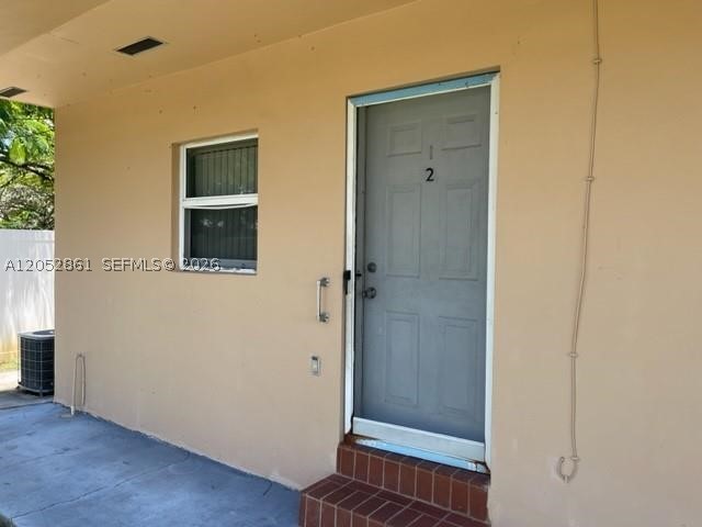 HOLLYWOOD - Residential Lease