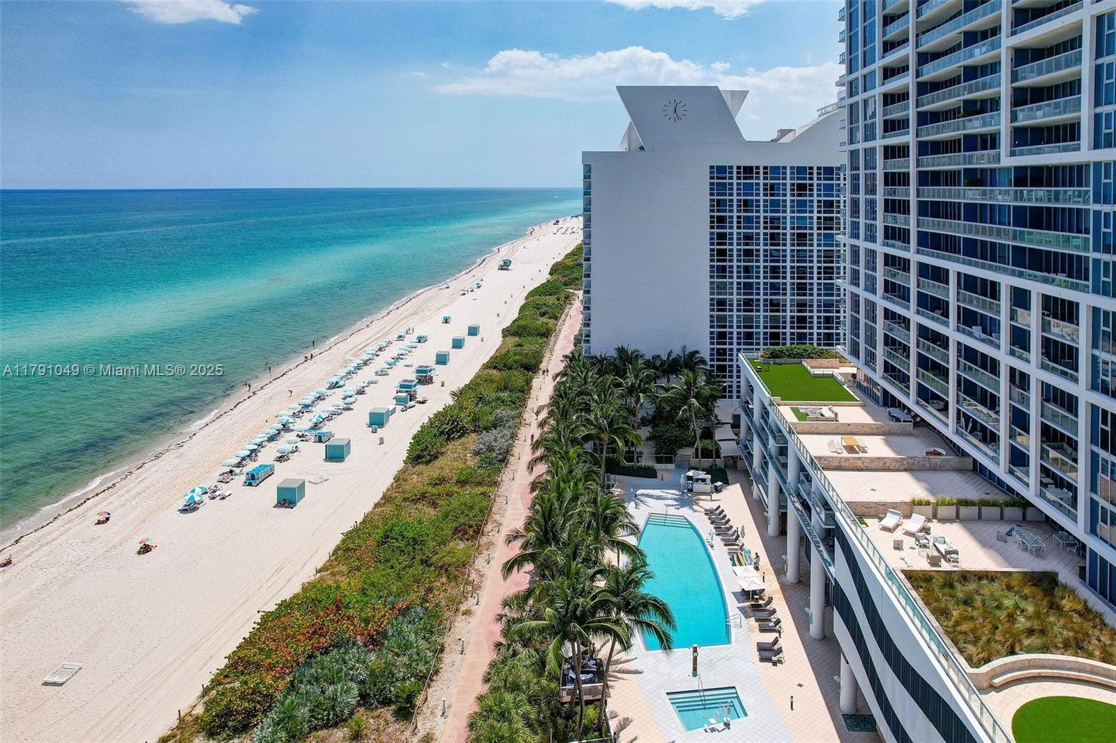 NORTH CARILLON BEACH COND - Residential