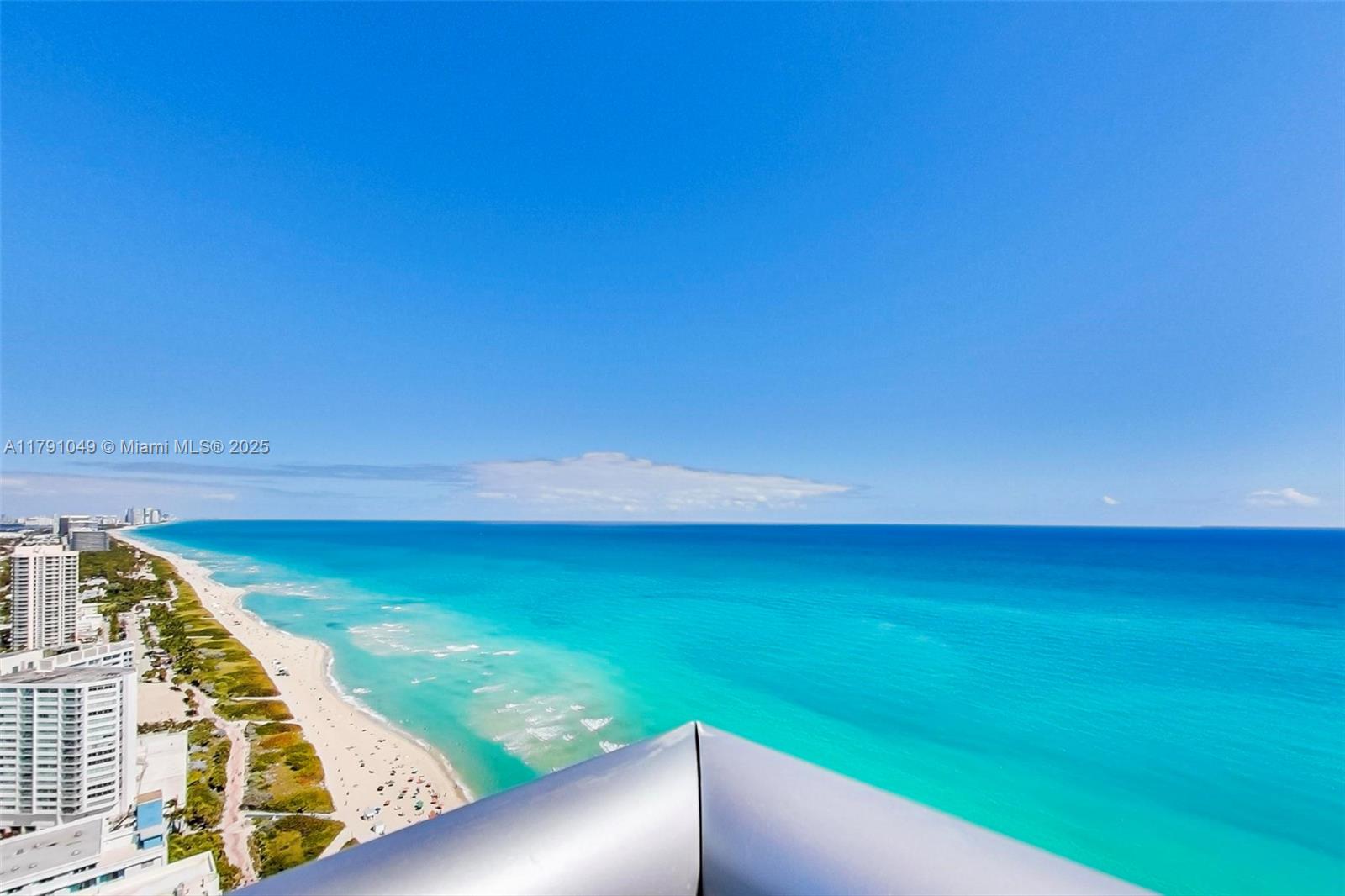 NORTH CARILLON BEACH COND - Residential