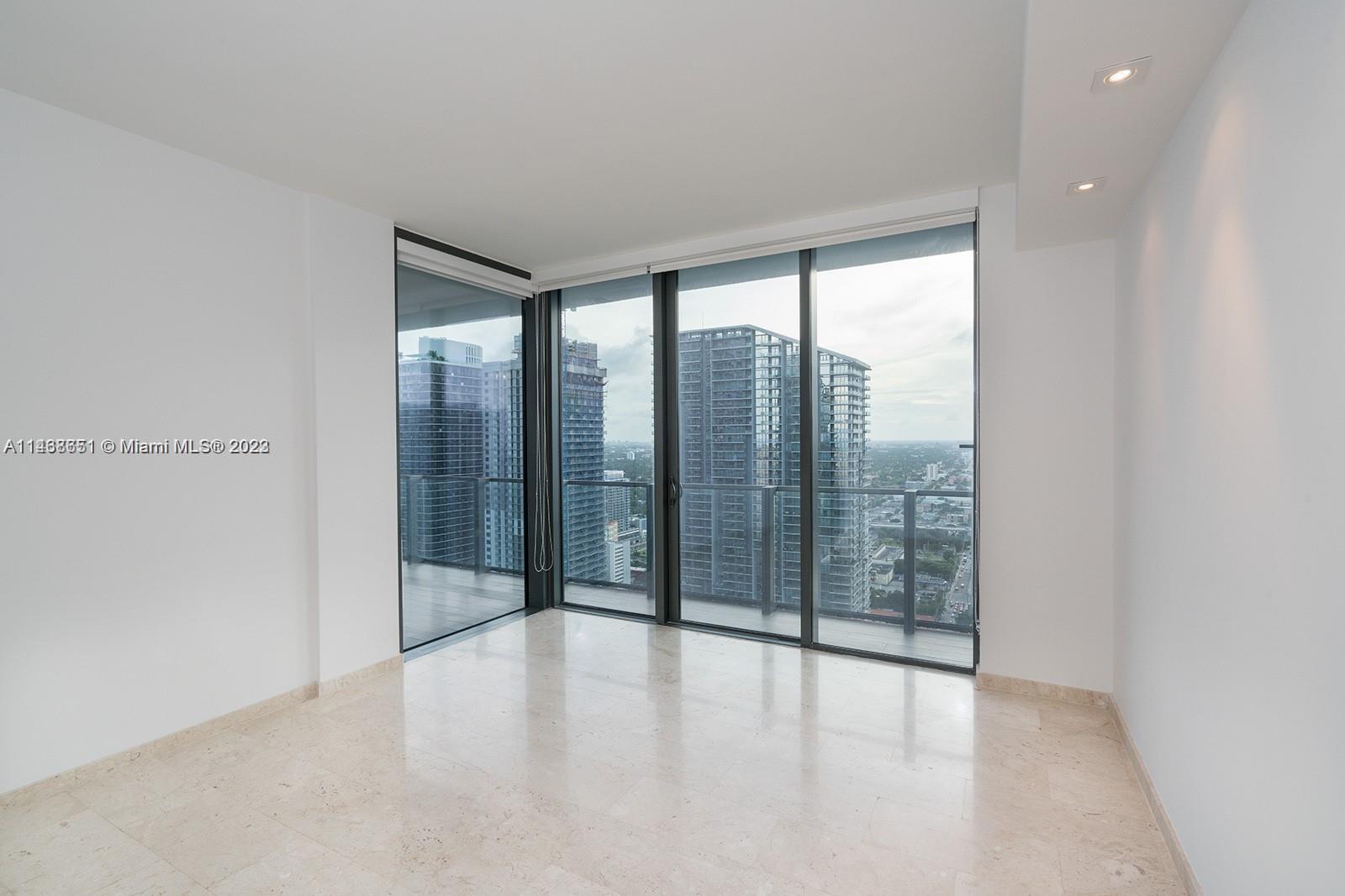REACH CONDO - Residential Lease