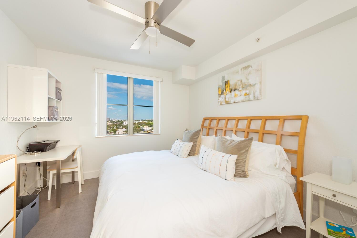 RADIUS CONDO - Residential