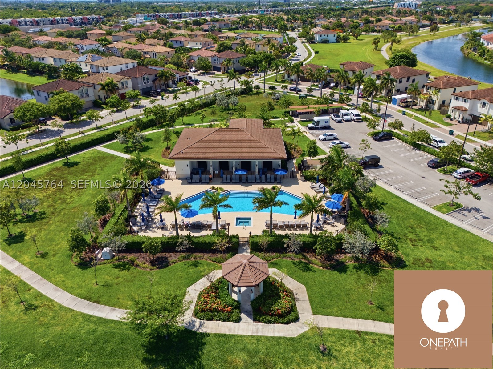 ENCLAVE SOUTH PHASE 2 - Residential