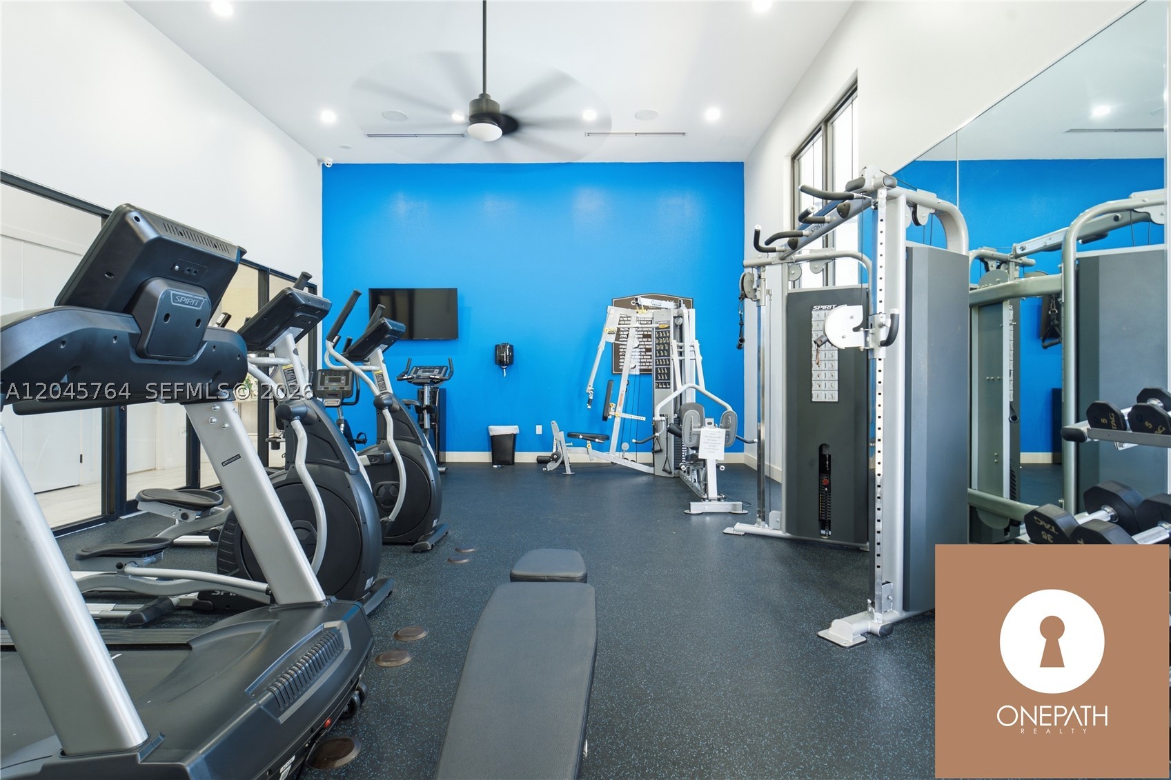 ENCLAVE SOUTH PHASE 2 - Residential