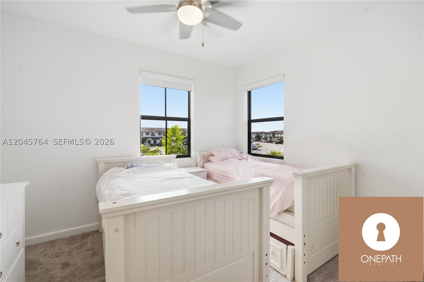 ENCLAVE SOUTH PHASE 2 - Residential