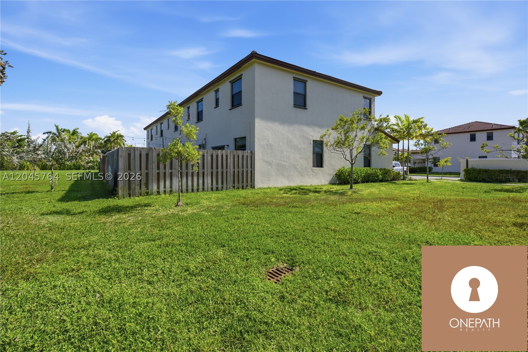 ENCLAVE SOUTH PHASE 2 - Residential