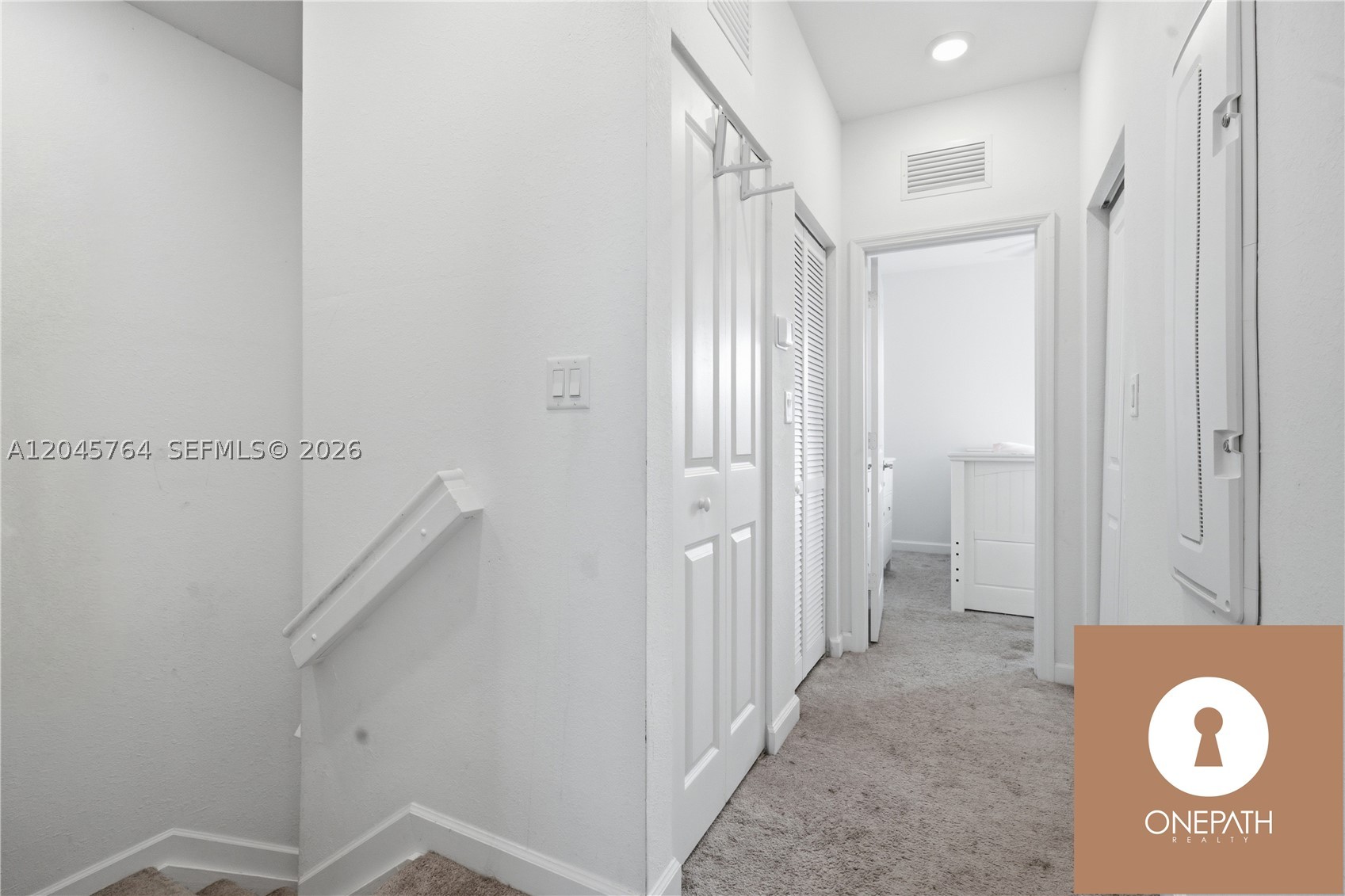 ENCLAVE SOUTH PHASE 2 - Residential