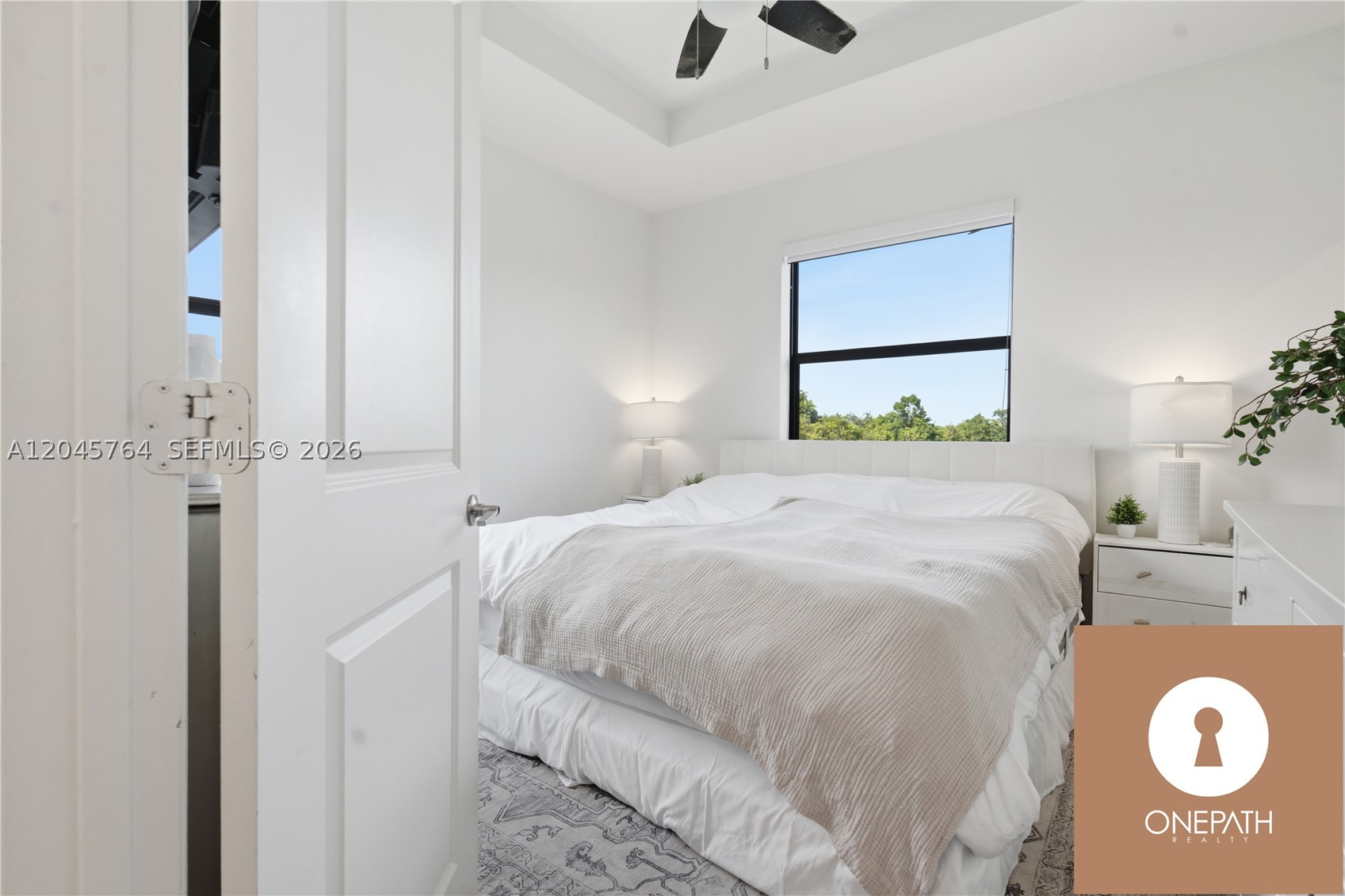 ENCLAVE SOUTH PHASE 2 - Residential