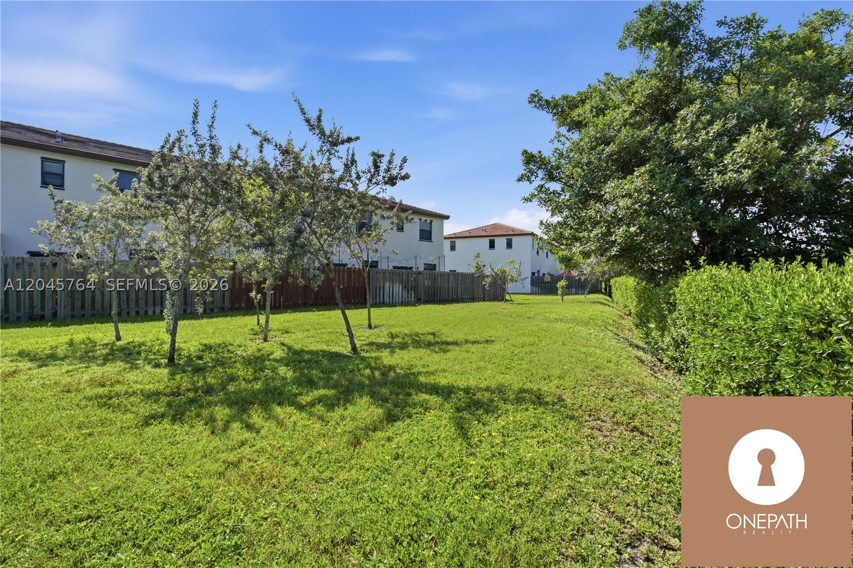 ENCLAVE SOUTH PHASE 2 - Residential
