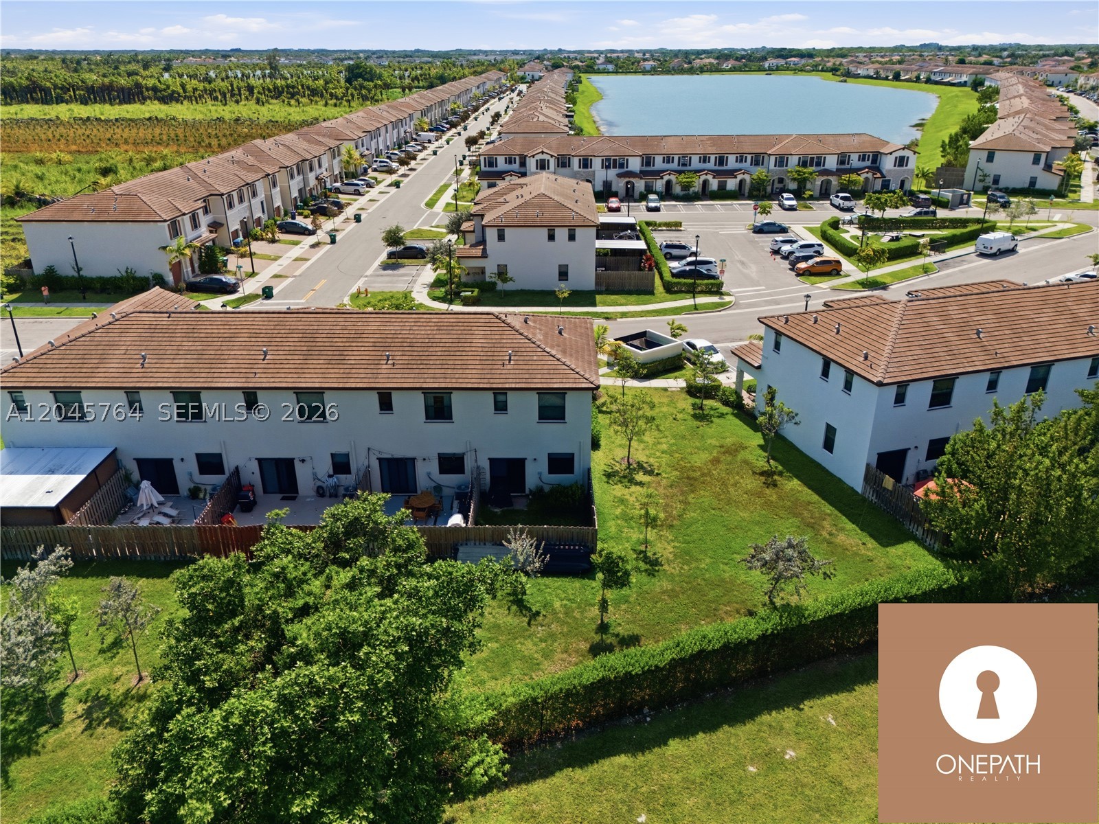 ENCLAVE SOUTH PHASE 2 - Residential