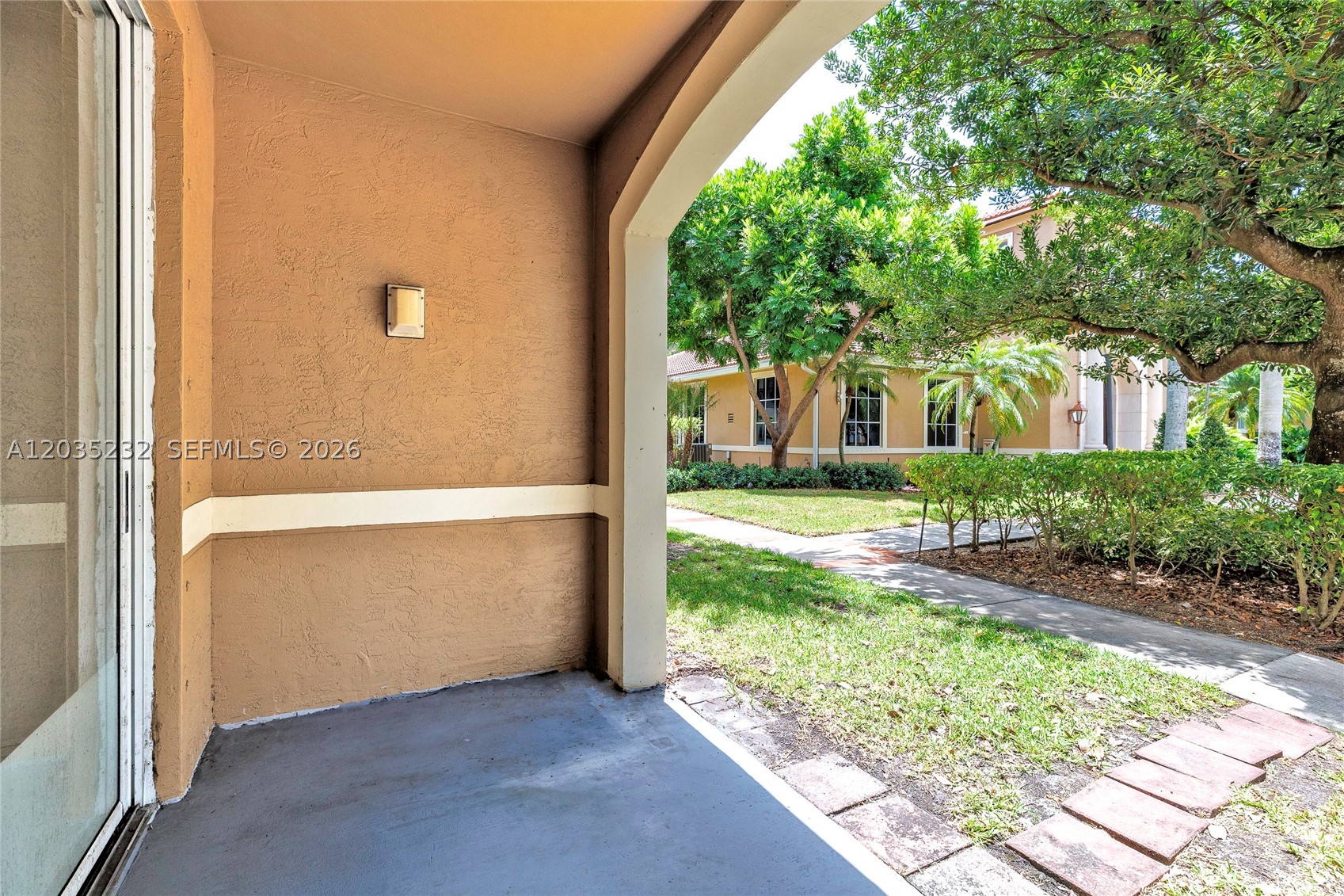 EL-AD NOB HILL CONDO - Residential Lease