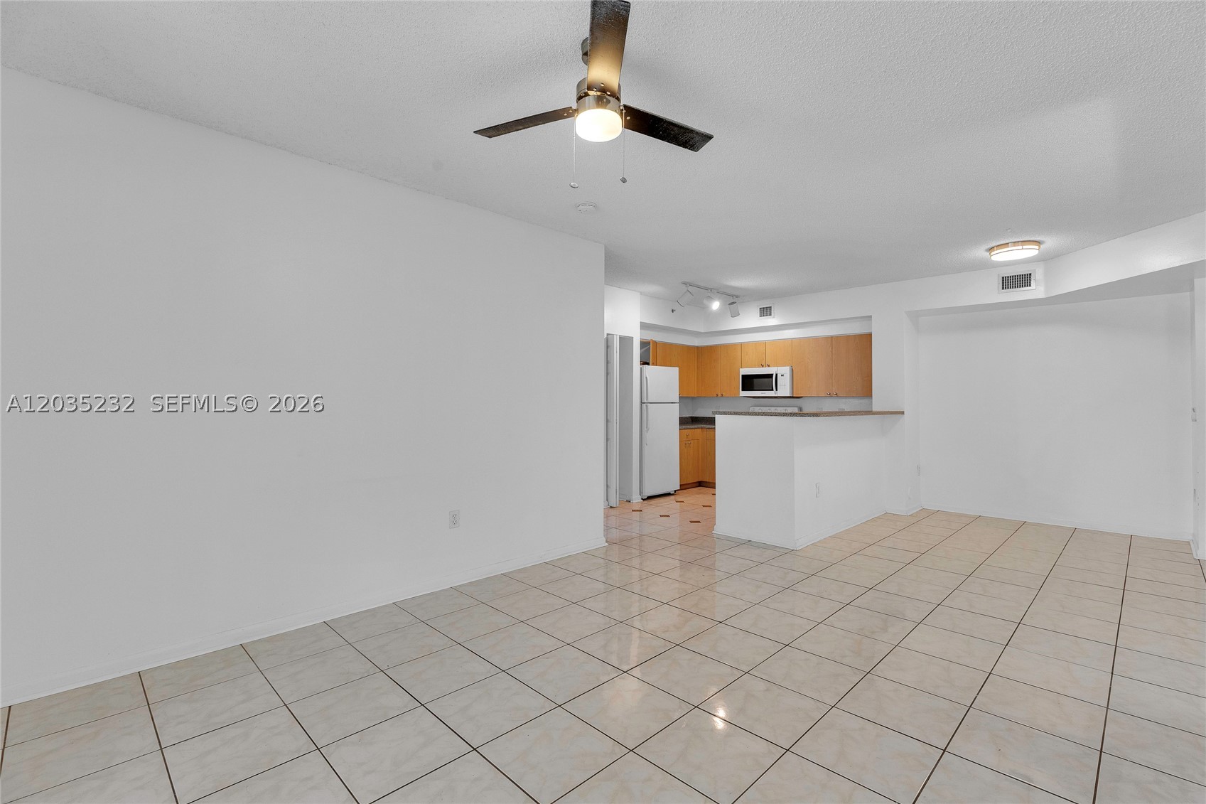 EL-AD NOB HILL CONDO - Residential Lease