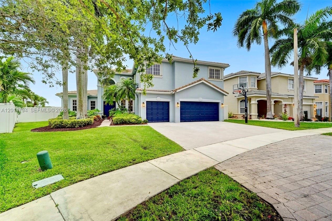 HEFTLER HOMES AT PEMBROKE - Residential