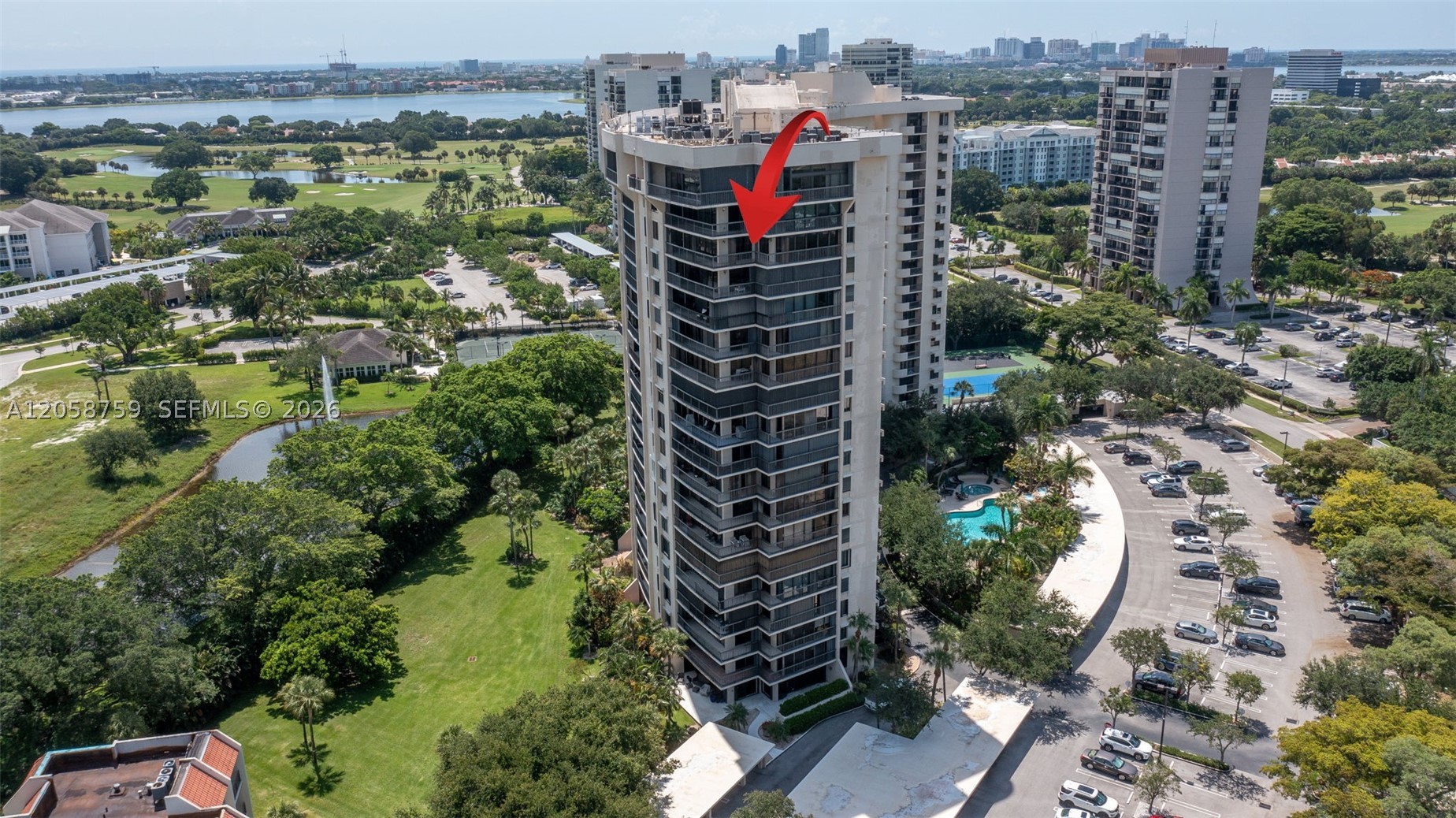 ENVOY CONDO - Residential