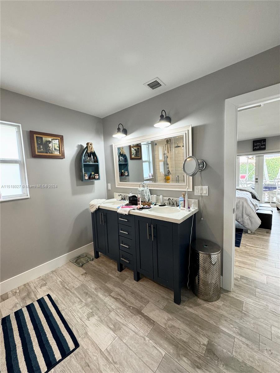 GLEN COVE SEC 1 - Residential Lease