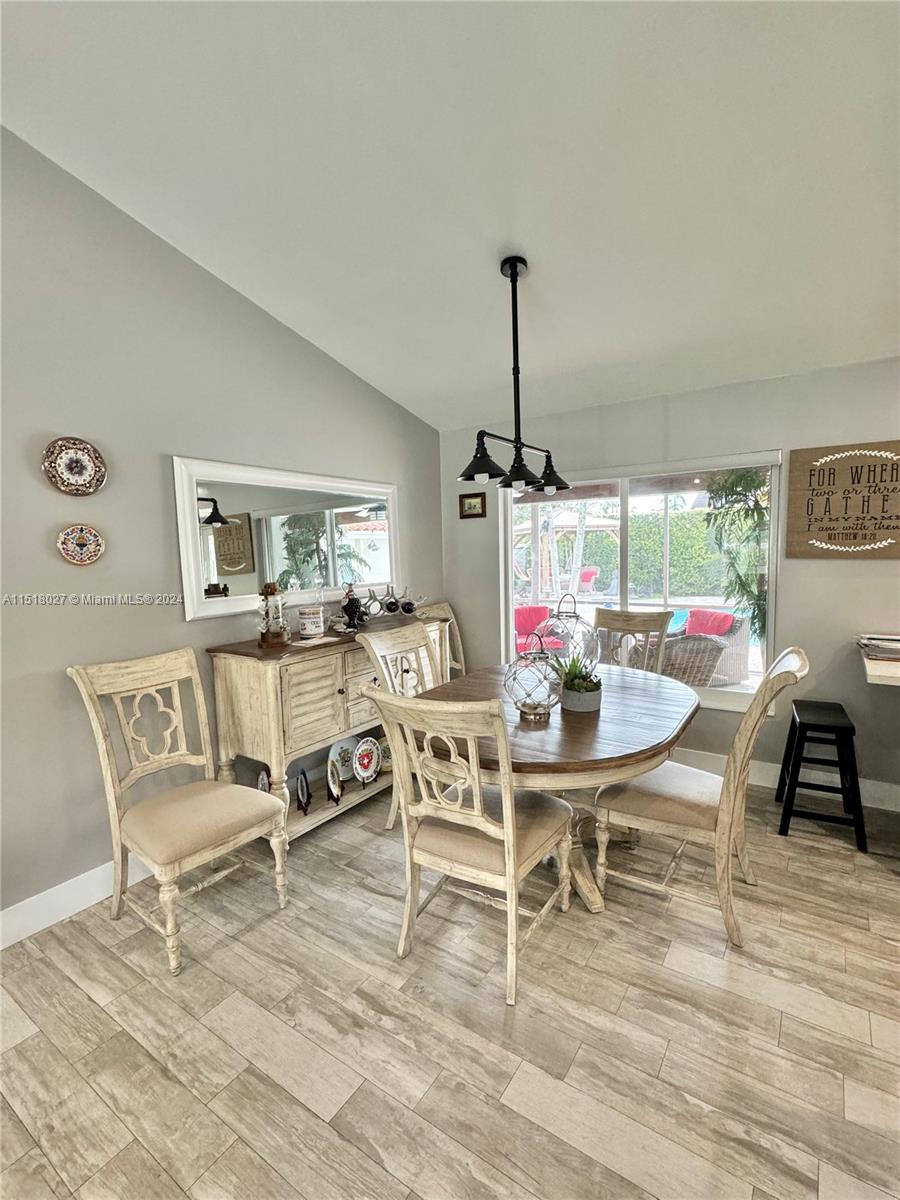 GLEN COVE SEC 1 - Residential Lease