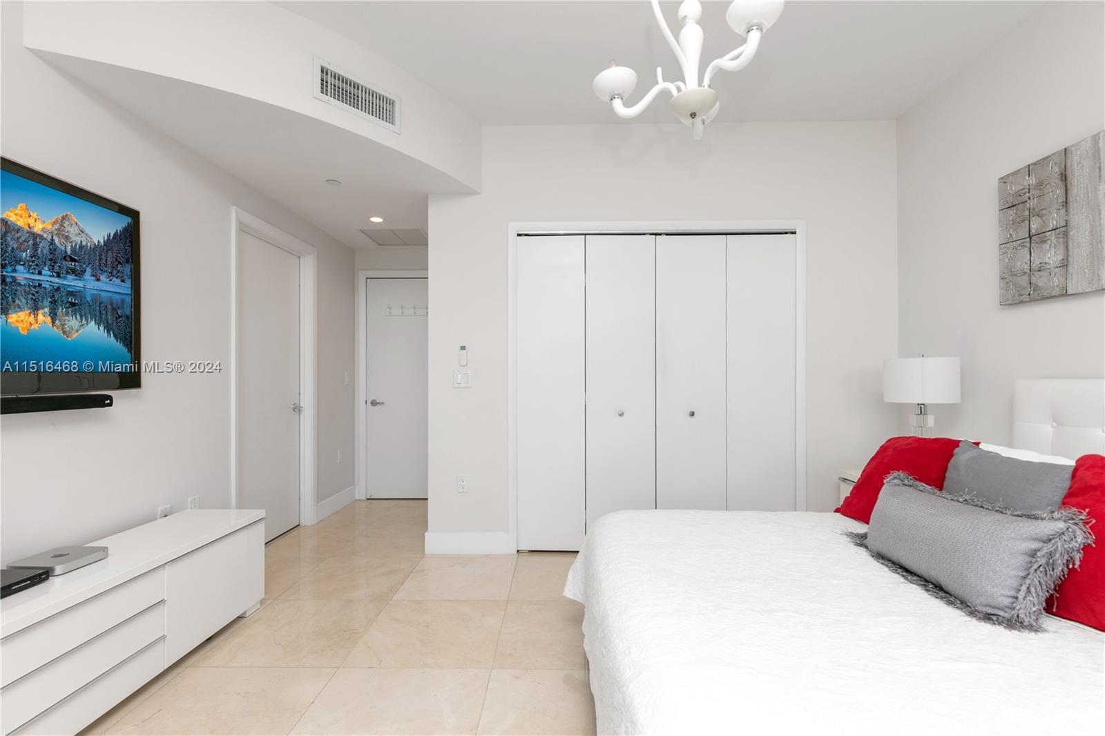 JADE OCEAN CONDO - Residential Lease