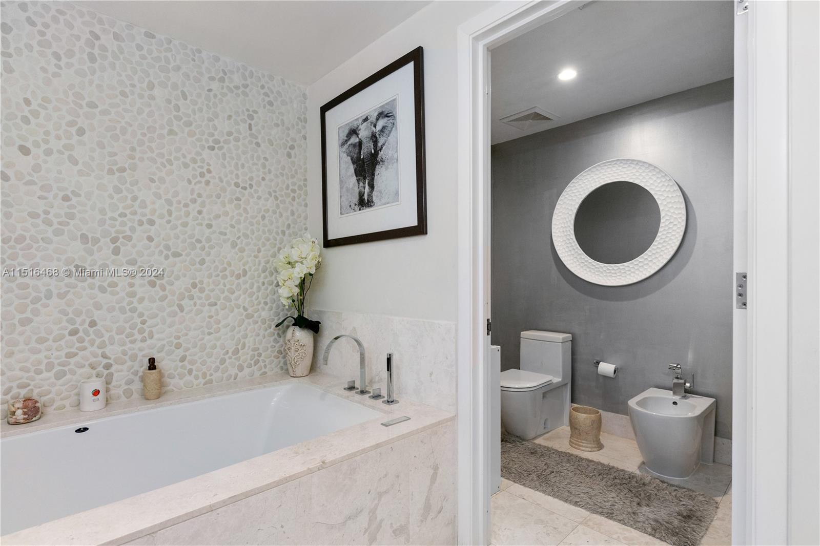 JADE OCEAN CONDO - Residential Lease