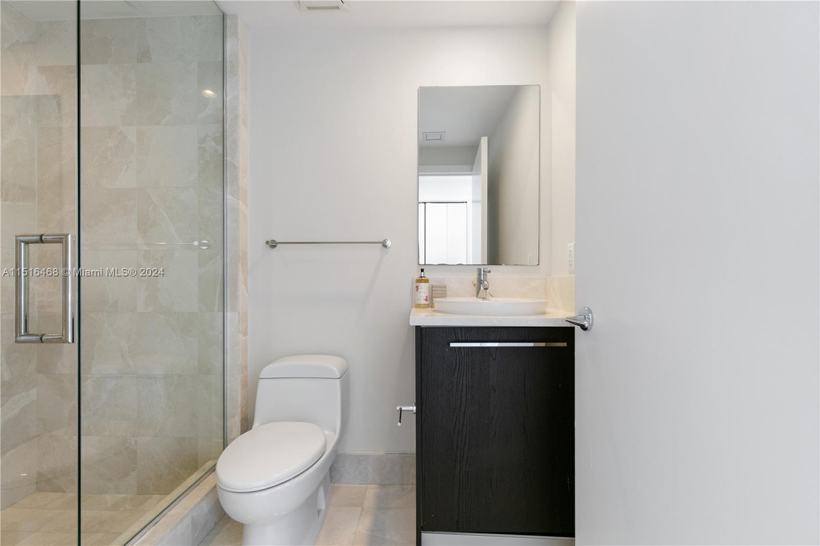 JADE OCEAN CONDO - Residential Lease
