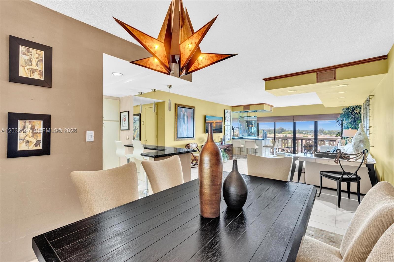 CANONGATE CONDO NO ONE - Residential