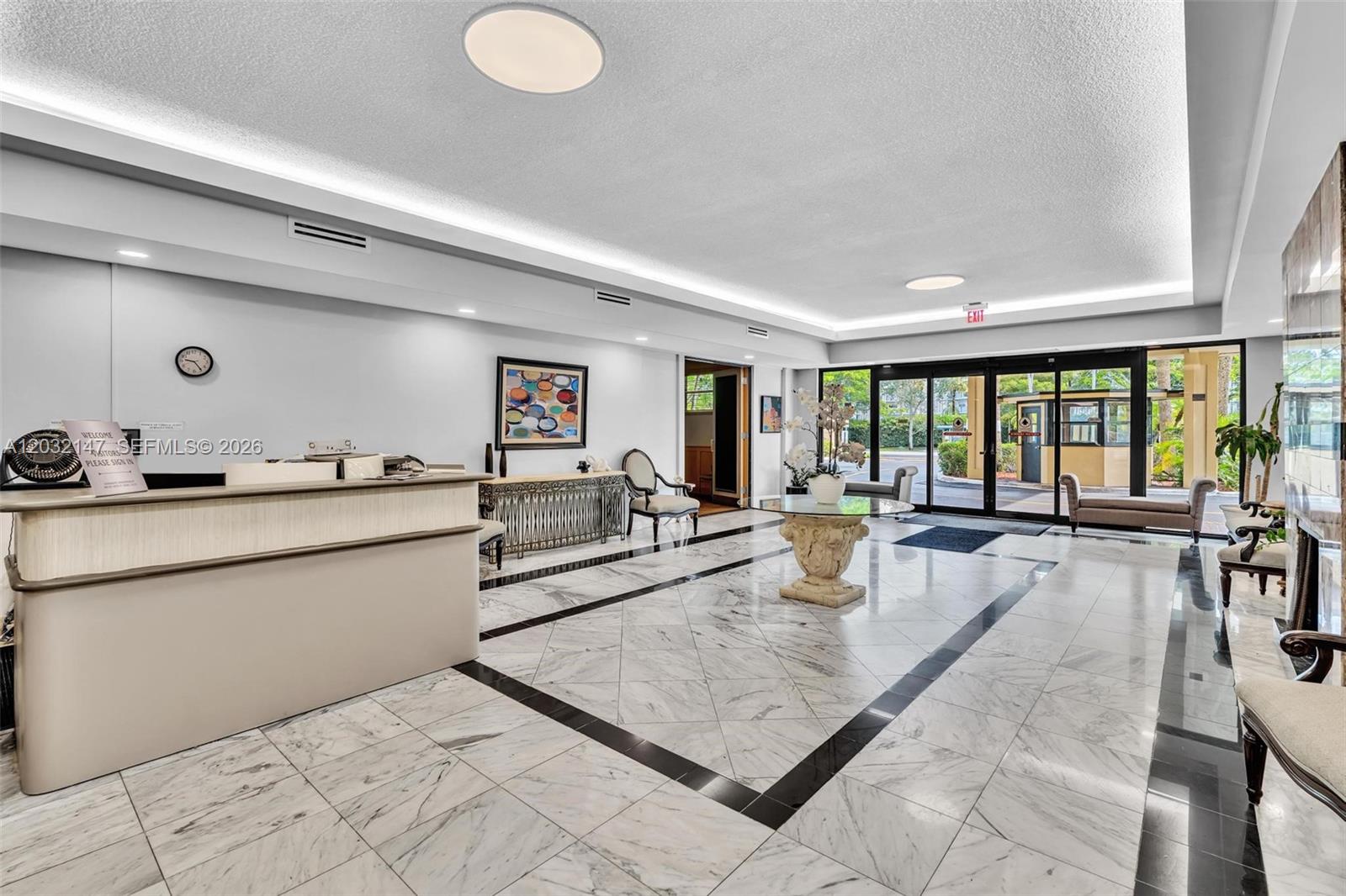 CANONGATE CONDO NO ONE - Residential