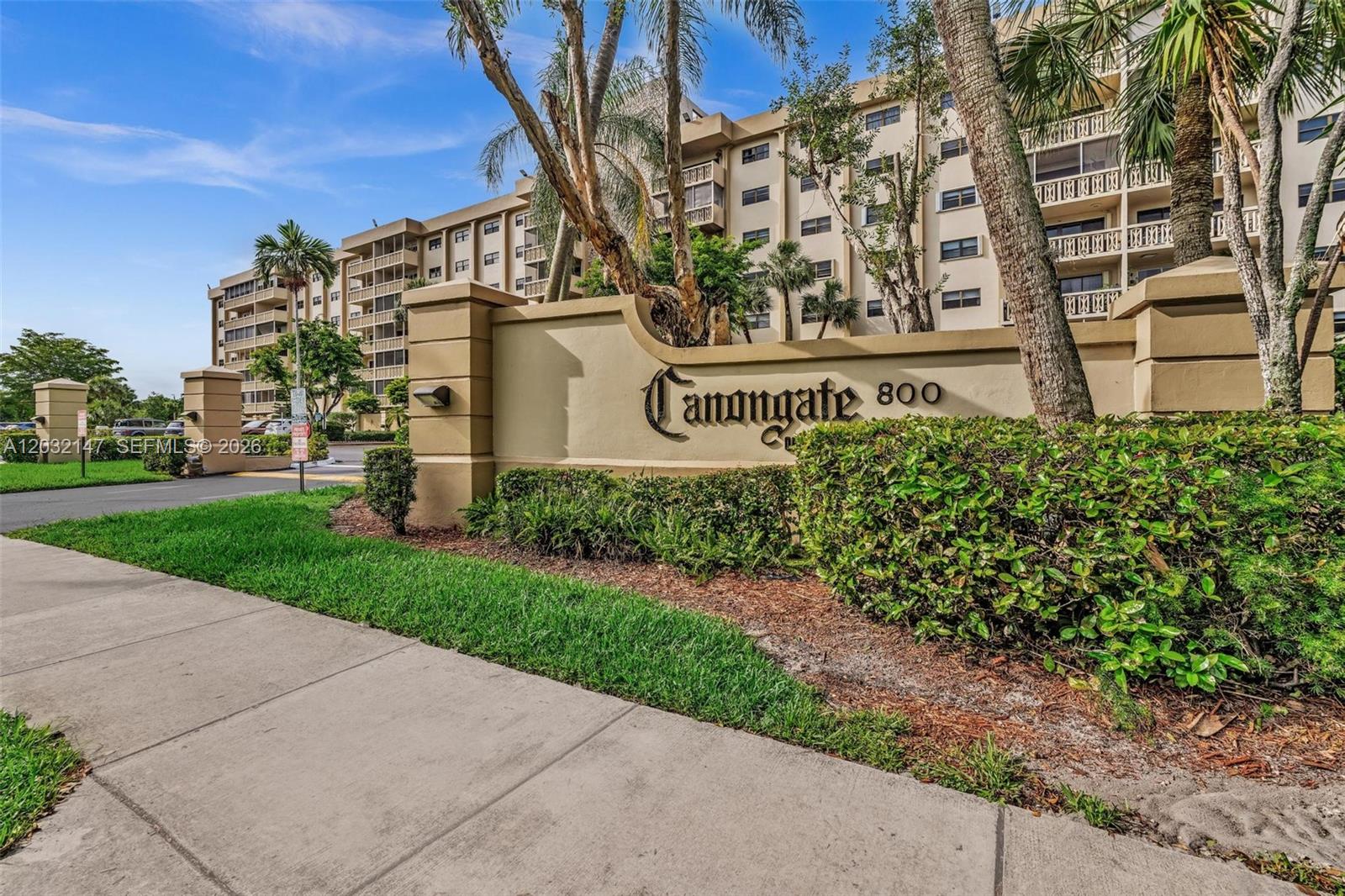 CANONGATE CONDO NO ONE - Residential