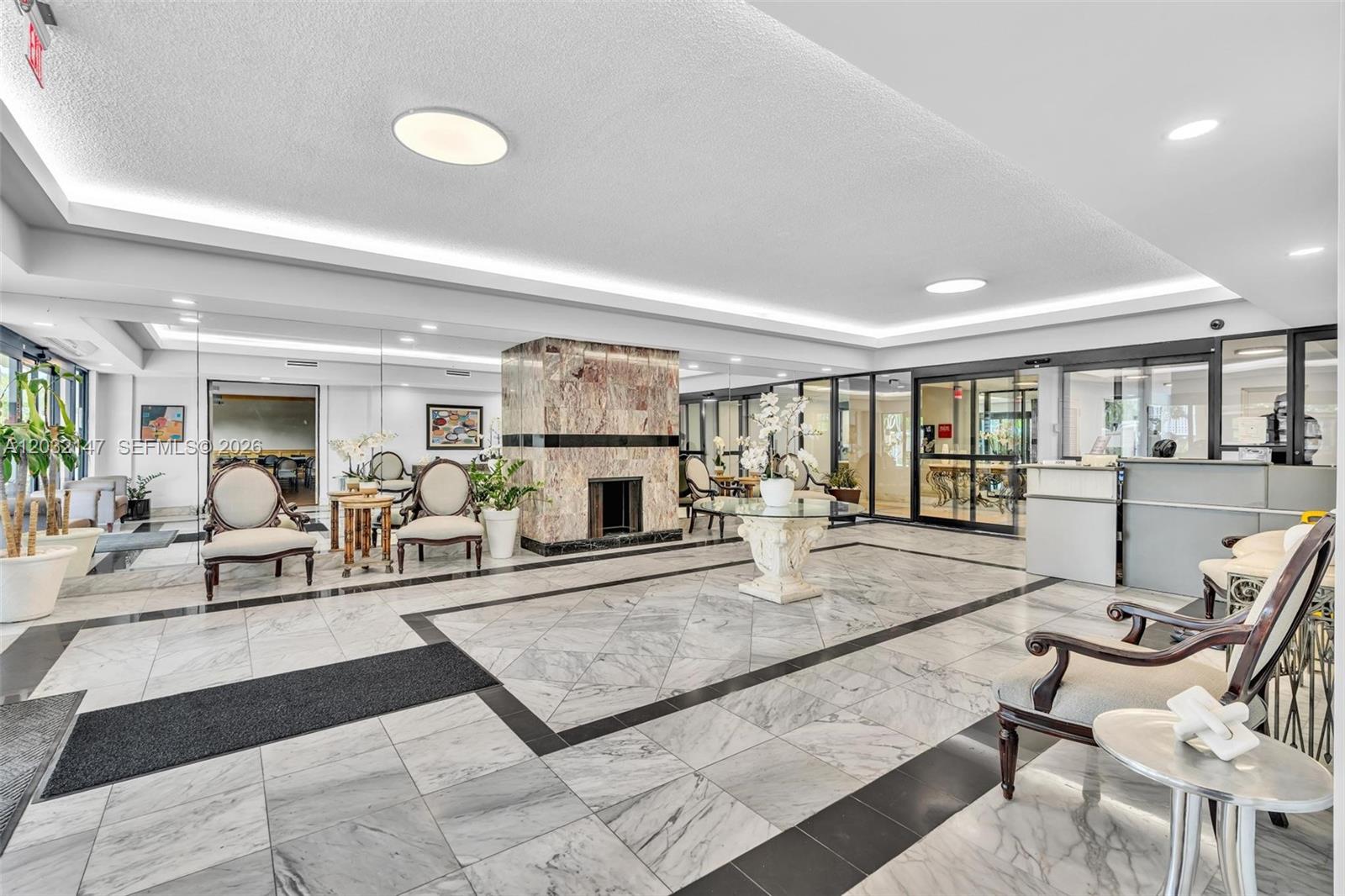 CANONGATE CONDO NO ONE - Residential