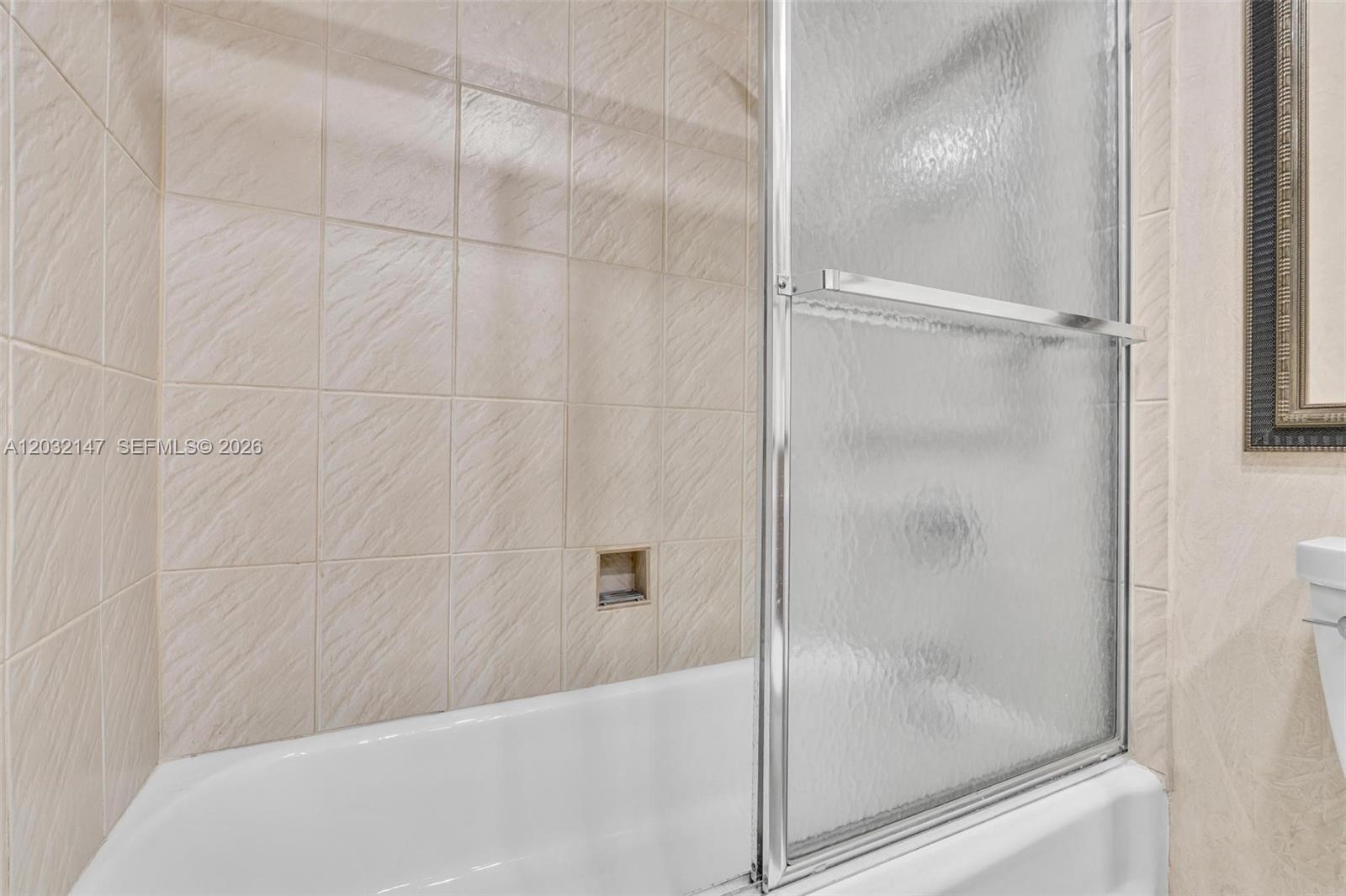 CANONGATE CONDO NO ONE - Residential