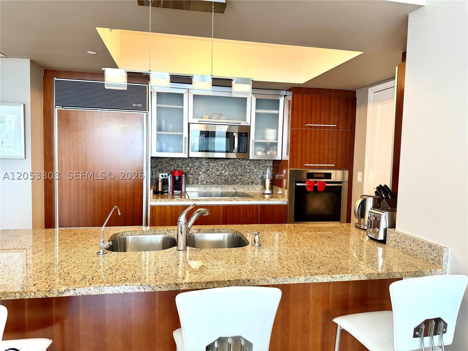 OCEAN FOUR CONDOMINIUM - Residential
