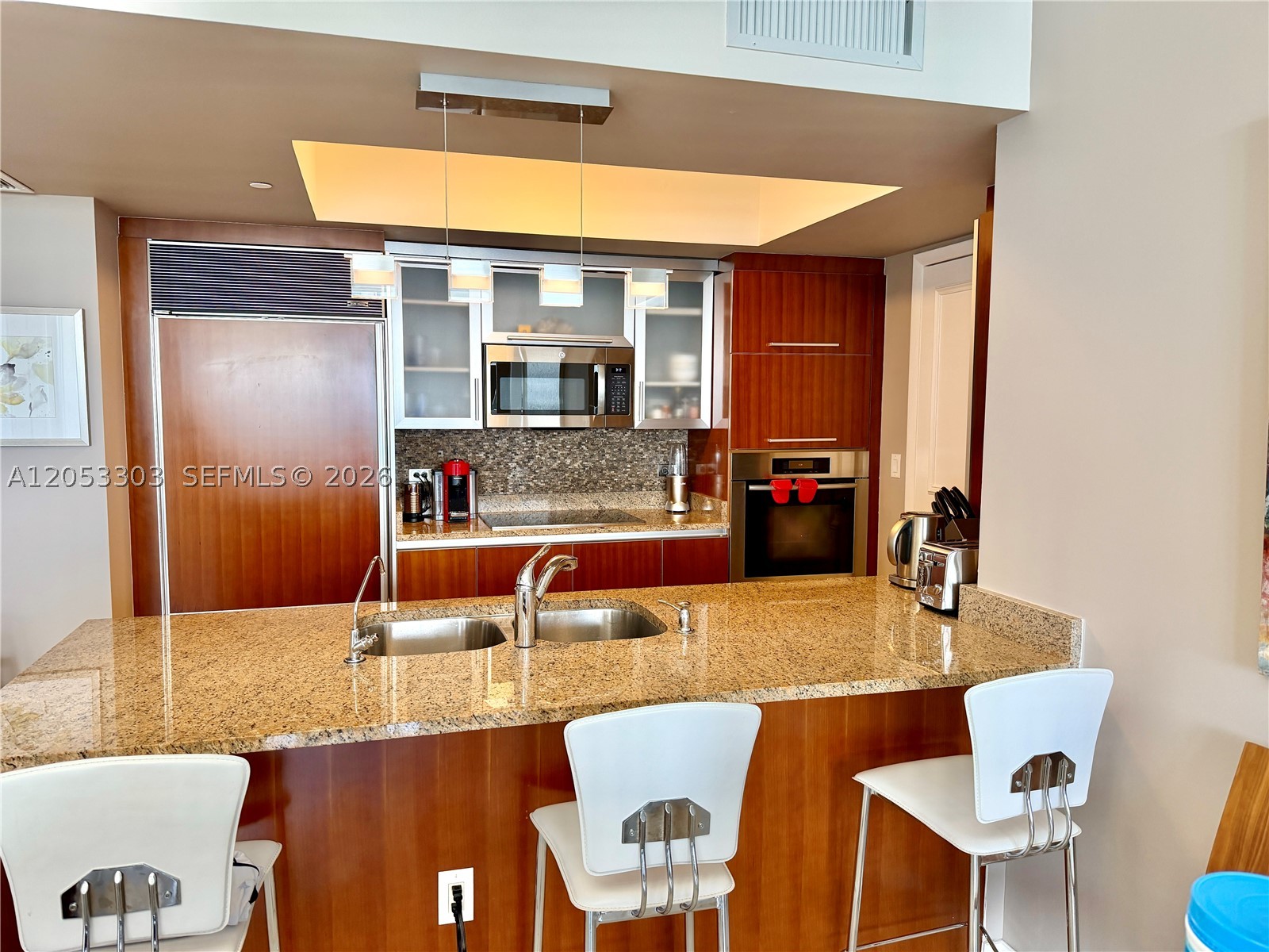 OCEAN FOUR CONDOMINIUM - Residential