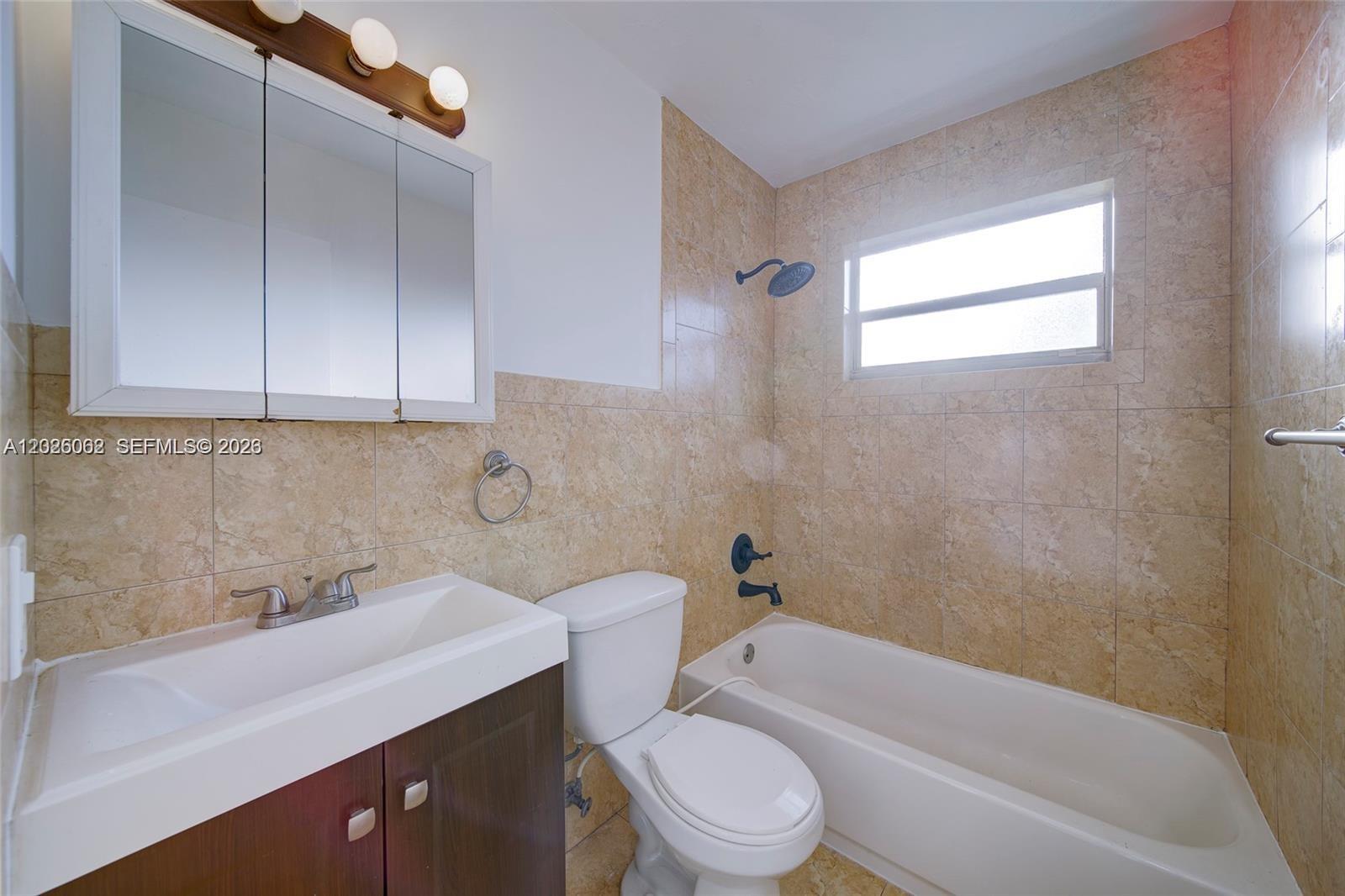 HIALEAH 13TH ADDN AMD PL - Residential Lease