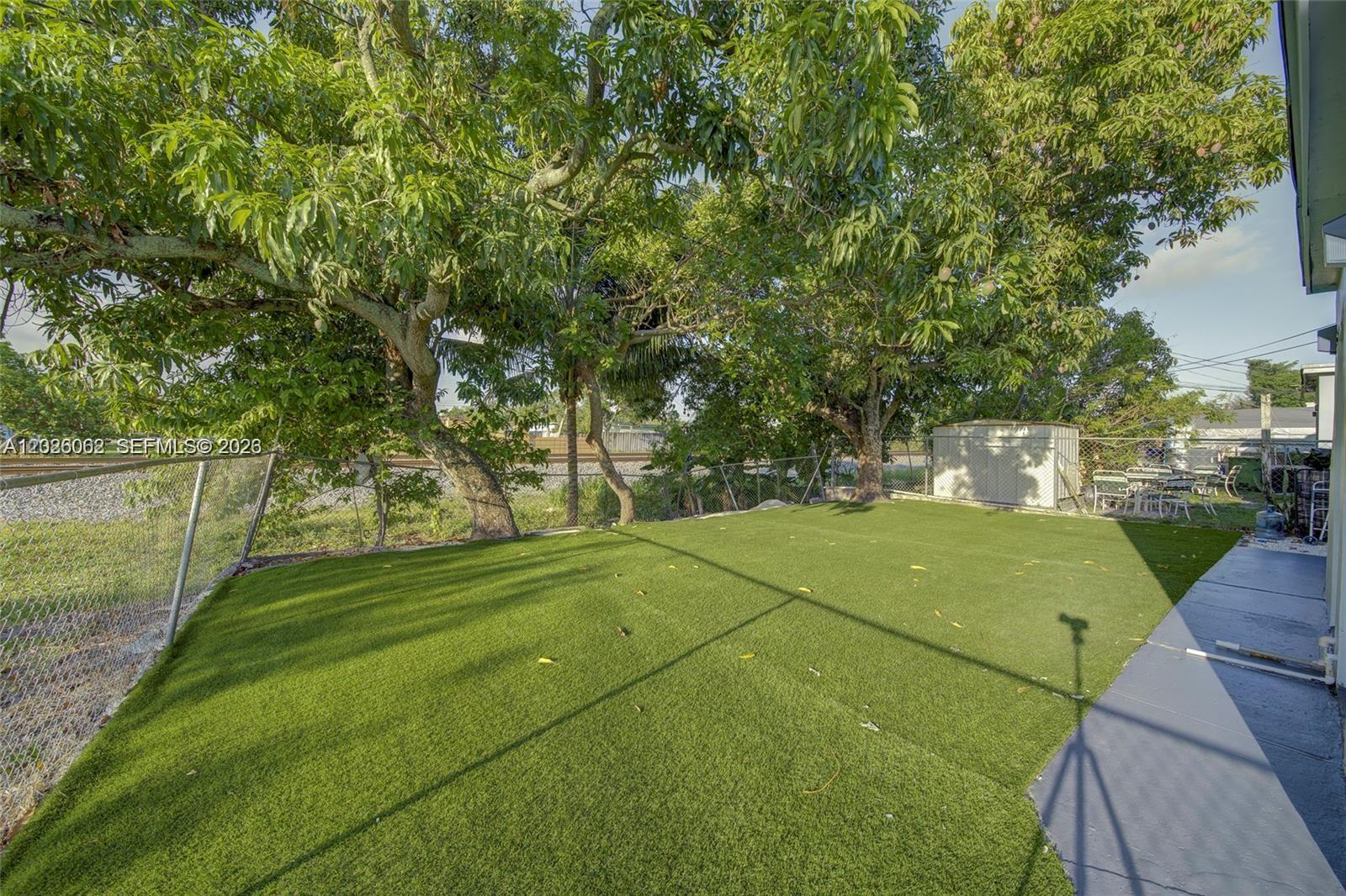 HIALEAH 13TH ADDN AMD PL - Residential Lease