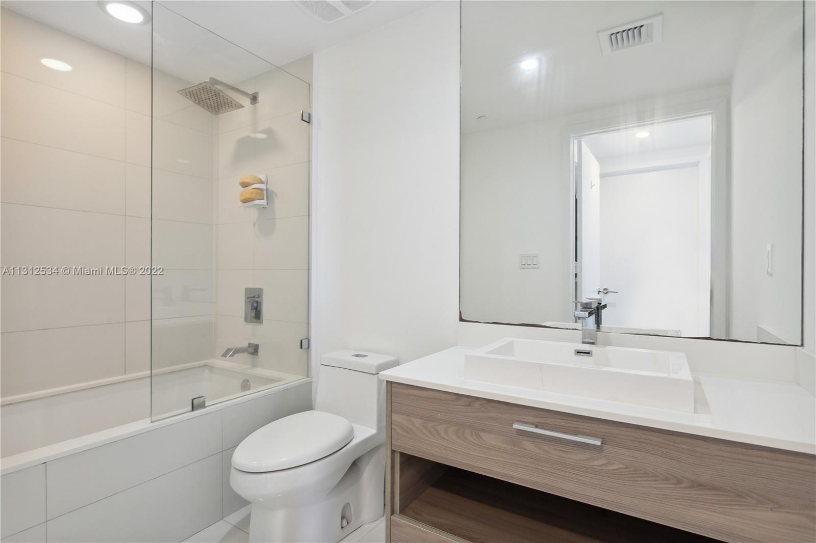 1300 S MIAMI AVENUE CONDO - Residential Lease