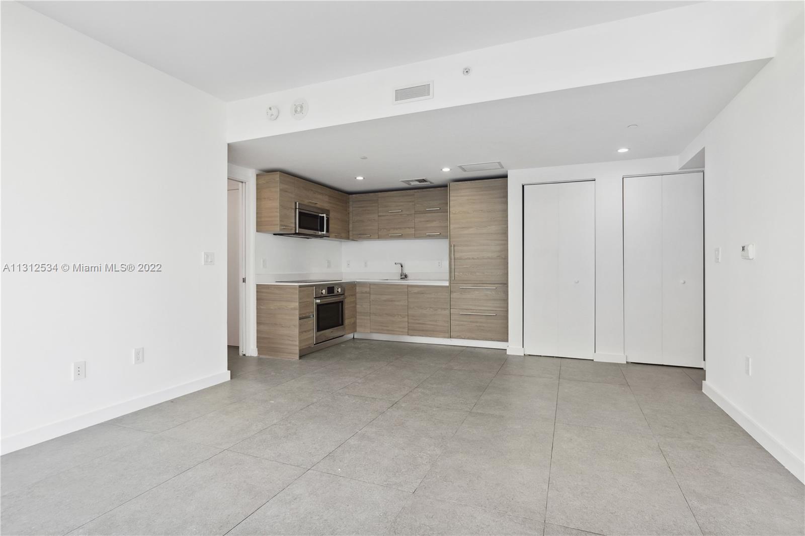 1300 S MIAMI AVENUE CONDO - Residential Lease