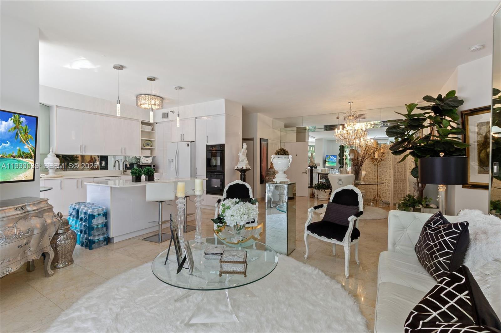 MYSTIC POINTE TOWER 500 C - Residential