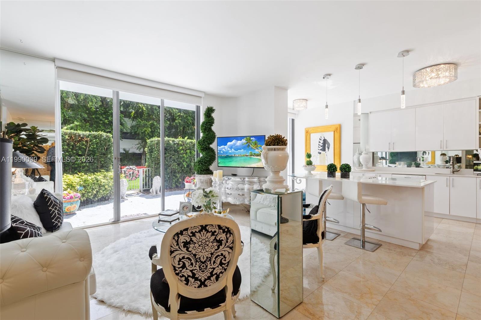 MYSTIC POINTE TOWER 500 C - Residential