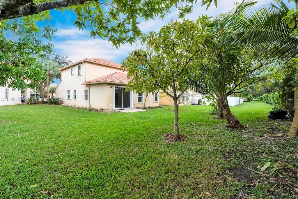 LAKES OF WESTERN PINES RE - Residential Lease