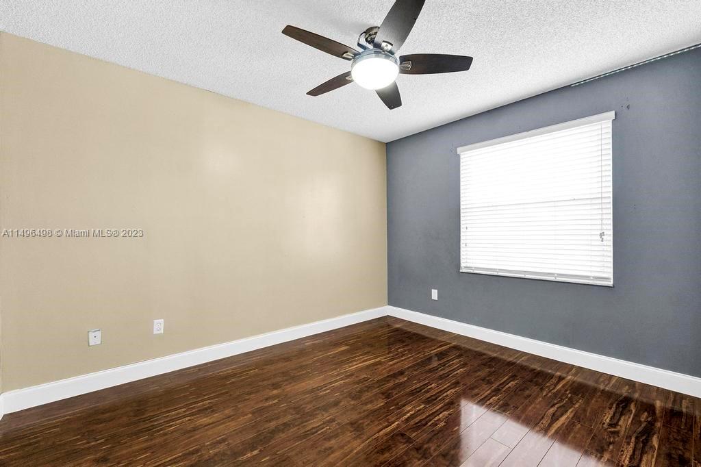 LAKES OF WESTERN PINES RE - Residential Lease