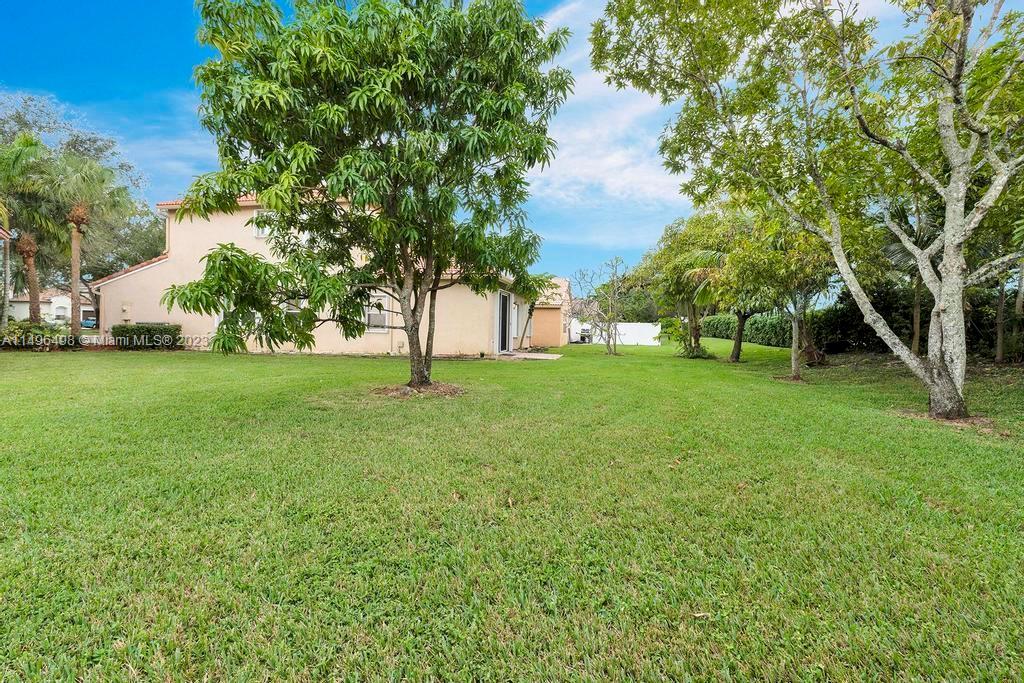 LAKES OF WESTERN PINES RE - Residential Lease