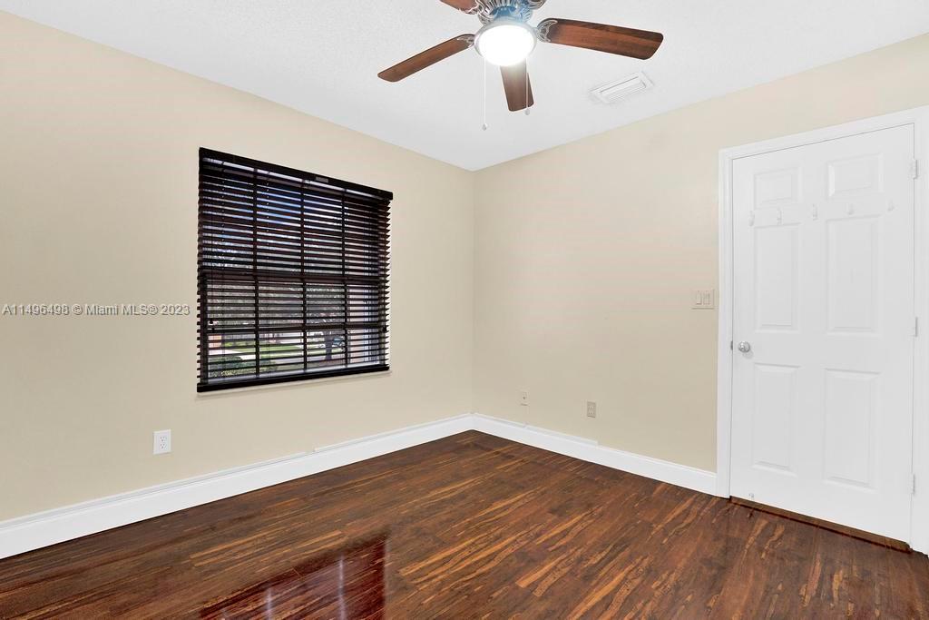 LAKES OF WESTERN PINES RE - Residential Lease