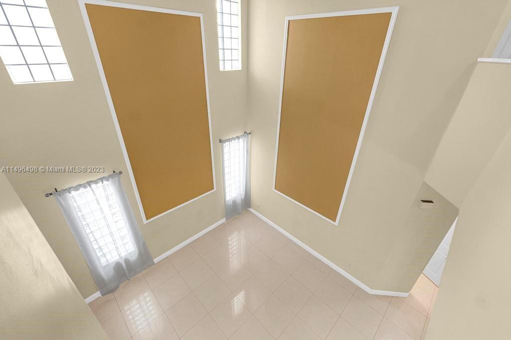 LAKES OF WESTERN PINES RE - Residential Lease