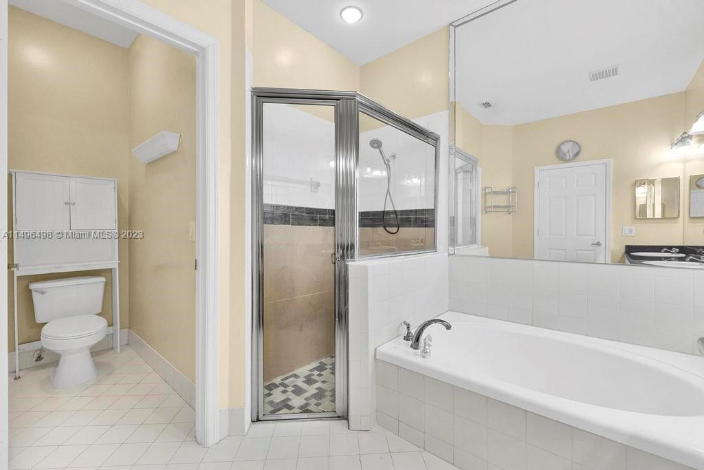 LAKES OF WESTERN PINES RE - Residential Lease